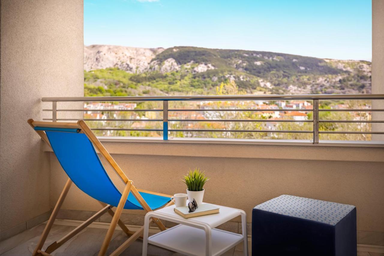 Sunny Baska Hotel By Valamar, Ex Corinthia מראה חיצוני תמונה